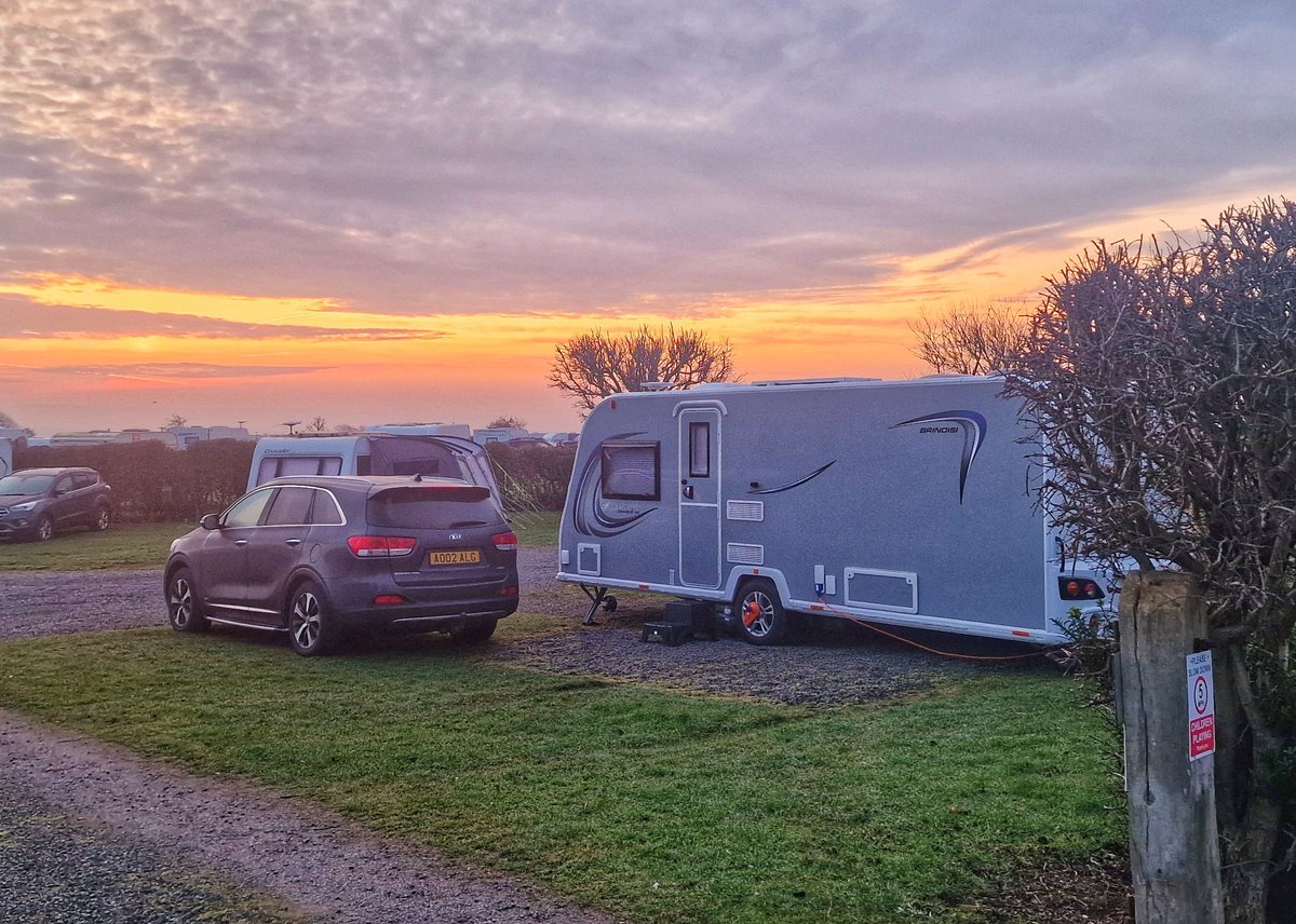 Where are we you ask? A site tucked away with just 8 touring spots amongst seasonal tourers. At just £21 per night with EHU, this private site is a fantastic little hide away. Highfield Farm is a gem of a place. 
<a href="/what3words/">what3words</a>
///sparks.potential.dripping
w3w.co/sparks.potenti…