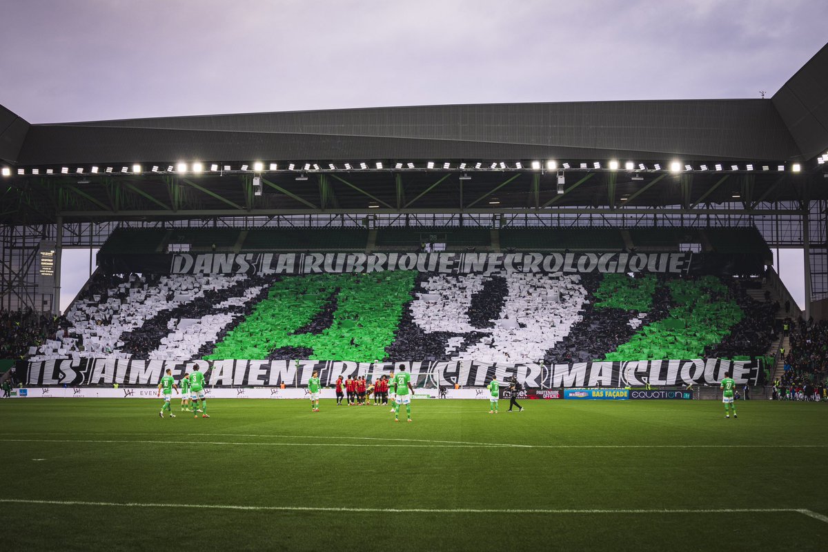 FerveurVerte_'s tweet photo. Chants, tifos, drapeaux, étendards, actions contre le cancer, actions pour soutenir les enfants de Sainté défavorisés, actions pour aider les familles dans le besoin en récoltant des produits de 1ère nécessité…

Sans les groupes, pas de Chaudron ! Liberté pour les ultras ! 💚🤍 https://t.co/7IGoHDAD98