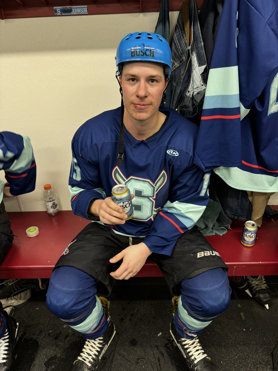 SABRES WIN!! Boys take Game #3 by a score of 5-2. Player of the game goes to another unsung hero. #15 Quinn Johnson always leaves it all on the ice. Tonight was no exception with another hell of a game!