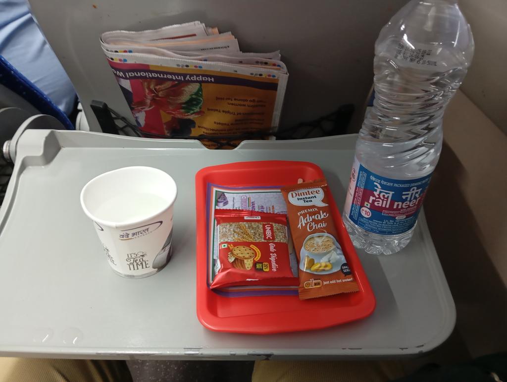 joshiminar's tweet photo. Experienced Vande Bharat travel today—smooth ride, great experience! But a few things left me thinking. 

With premium pricing, why no charging point at every seat? 

Also, hoping for such trains on longer routes soon. @RailMinIndia, let's make it even better! 
#VandeBharat https://t.co/vuP8R2z989