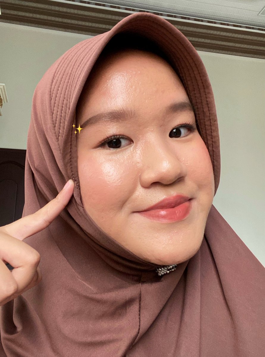 aku mau share tutorial makeup lebaran low budget cuma 150k aja tapi udah dapet look secakep ini 💘