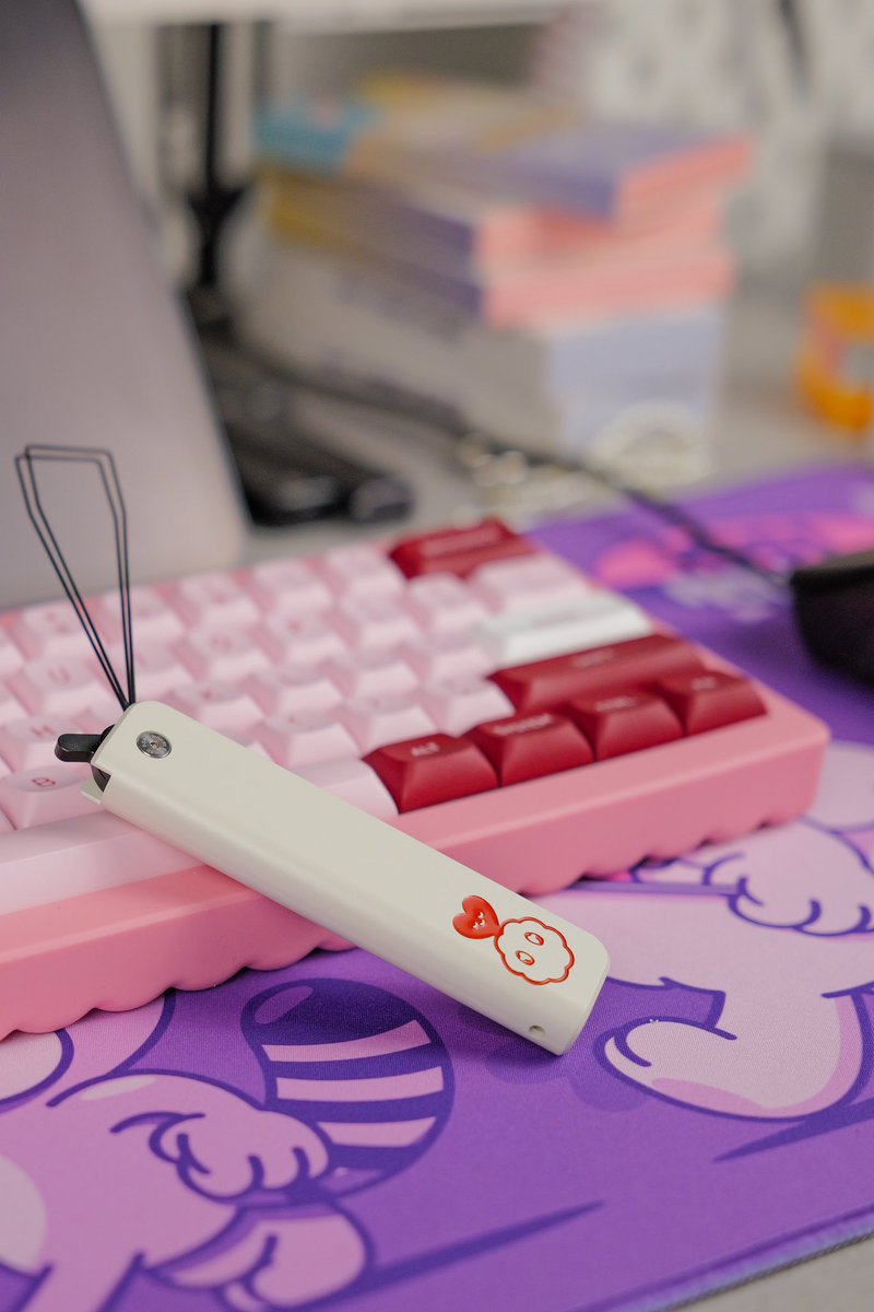 MNTU DARLING came in so we chucked it on a JUNE ‘HUBBA HUBBA’ 🤌🤌🤌