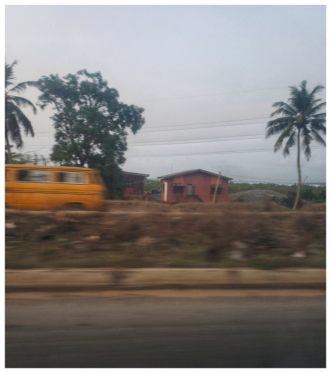 Damgeo_lambert's tweet image. Many have gone, be careful! 
Such is life! 
Life goes on! 
Nobody knows tomorrow!
No condition is permanent! 
Psalm 23
📷 08/03/2025, Lagos, 🇳🇬 
Enroute Badagry. 🌎 🗺 

#lagos #lagosphotographers #lostinlagos #danfo #daily2k