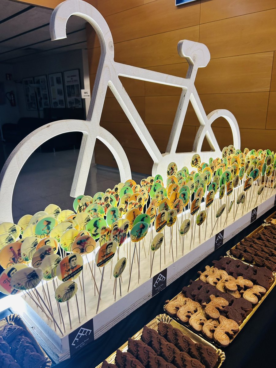 DolceriaP's tweet image. Hem estat presents a la presentació de la @primaveraciclistabergueda 
Molt contents de participar  i col.laborar amb aquesta iniciativa. 
@VoltaCatalunya