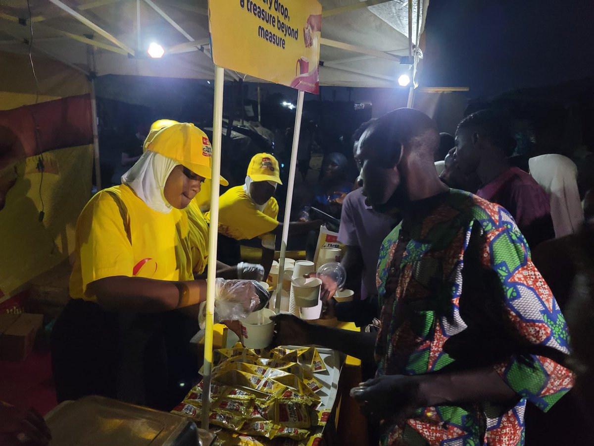 vibequeen01's tweet photo. It was an awesome Iftar night at Abuja's National Mosque yesterday.
Shared prayers, meals, and laughter definitely makes it unforgettable.
Huge thanks to @3crownsmilk for making this Ramadan extra special🙏 #ThreeCrowns #TCDeedsBeyondMeasure https://t.co/uBTUo49Fjt
