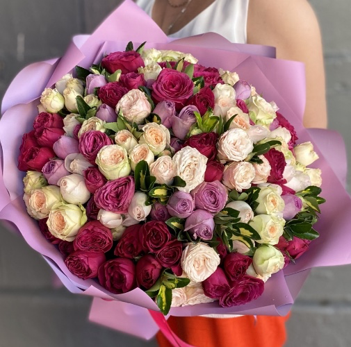I just received Beautiful flowers 💕 from Anonymous via Throne. Thank you! throne.com/freyamayer #Wishlist #Throne