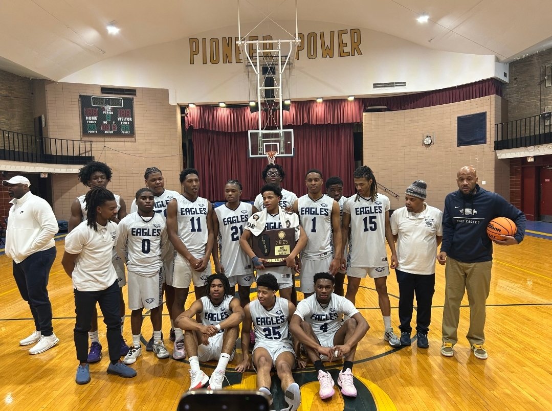 Congratulations to <a href="/CHAEaglesBKB/">Hope Academy BKB</a> on their Sectional Championship over <a href="/weareuca/">weareuca</a> at the historic De Sales gym.