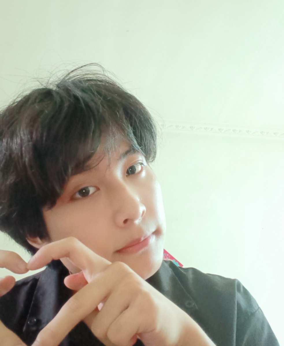 sinme04445648's tweet photo. 给宝宝比心（づ￣3￣）づ╭❤～ https://t.co/h8h6oGXCXt