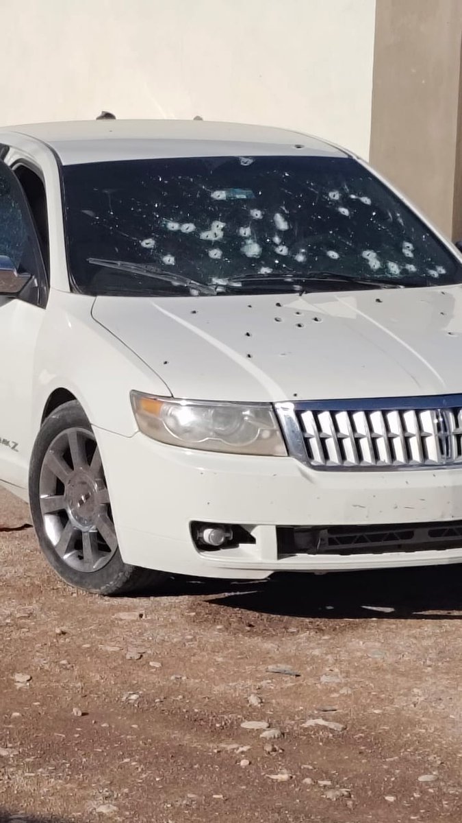 MataSalas123's tweet image. #Altar Ejecutan a Elemento de la fiscalía y a su esposa 🚨

La tarde de hoy fue ejecutado un elemento del amic activo y su esposa cuando viajaban en un vehículo sedan en el pueblo de altar sonora, terreno controlado por los Deltas 🦂 de la CHAPIZZA 🍕