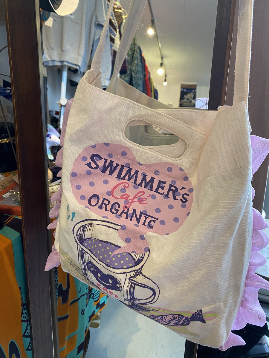 LEONIDS20210401's tweet photo. 大好きだったSWIMMER❤️

こんなに可愛いバッグが入荷してます！
美品¥1780
#古着屋　#レオニズ
#輸入古着　#ブランド古着
#アメカジ https://t.co/VypQX5tI20