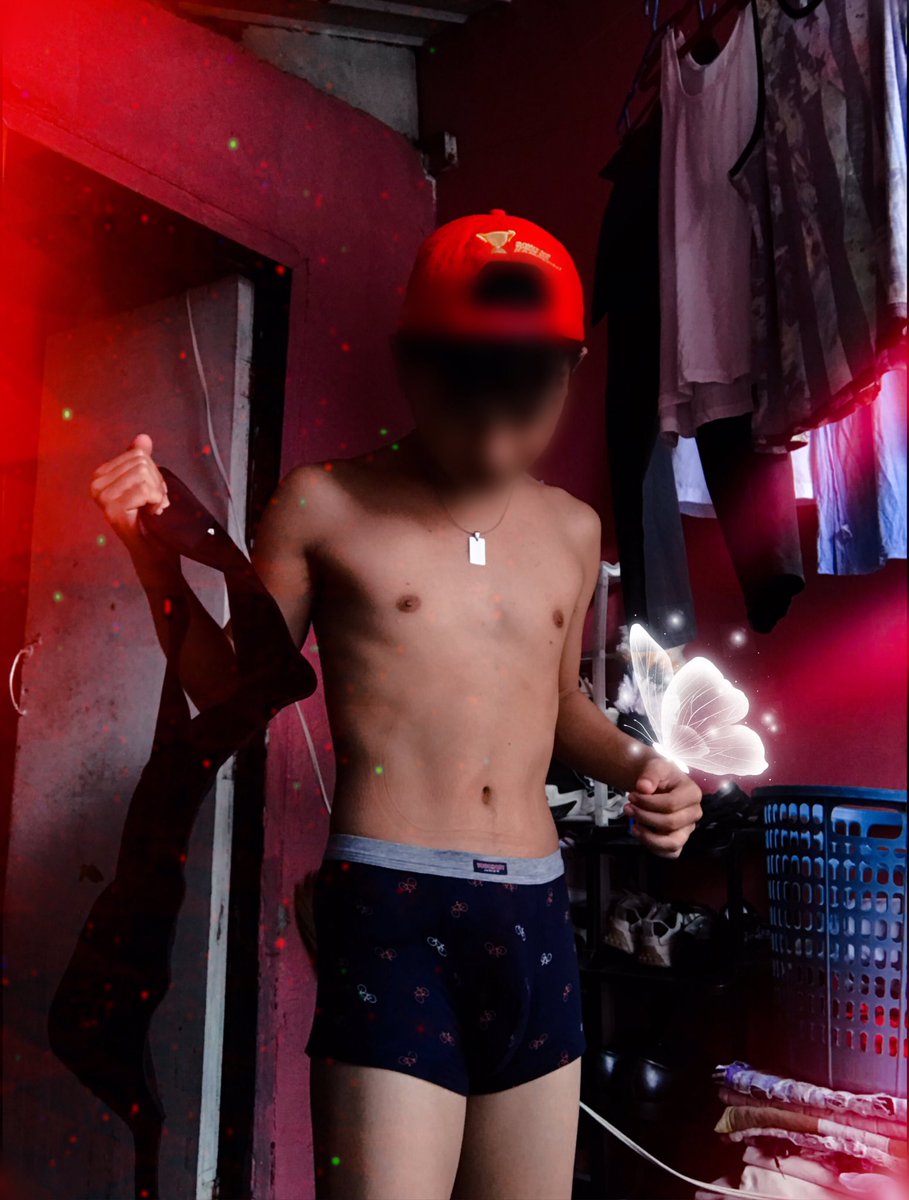 julkjayeleo's tweet photo. Bored so nag edit😭

#bacolod https://t.co/fLAMdpDCps