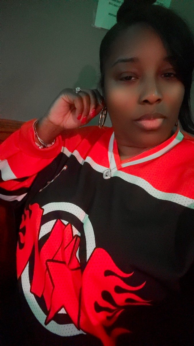 Tiaferbmom's tweet image. It runs through my blood 🩸 #Vain