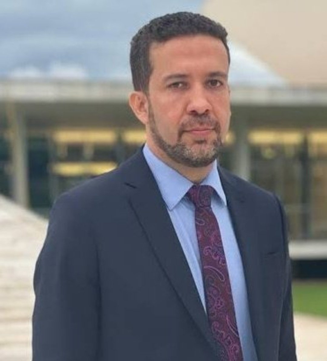 MaraOliveira34a's tweet photo. Que os deputados deste país tenham o mínimo de responsabilidade e decência, e façam com que a lei se cumpra em relação a este corrupto!
#janonesnacadeia #janonescassado #janonesinelegivel
@camaradeputados https://t.co/bDyJ547Pj8