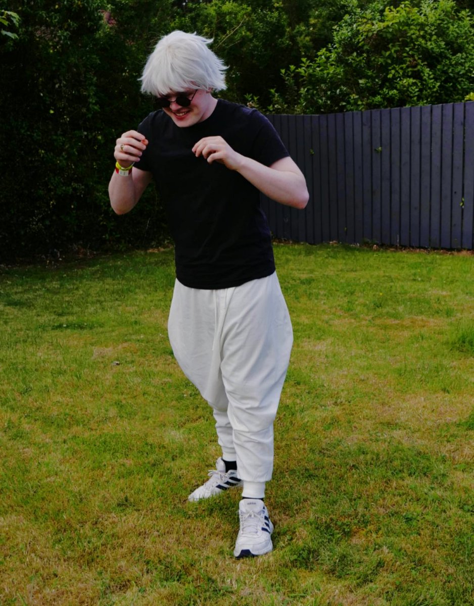 IRLukeVGC's tweet image. If you've found this, I probably did something dumb on stream. I go by Luke. I'm a creator, pokemon player and cosplayer. Enjoy whatever is on here.