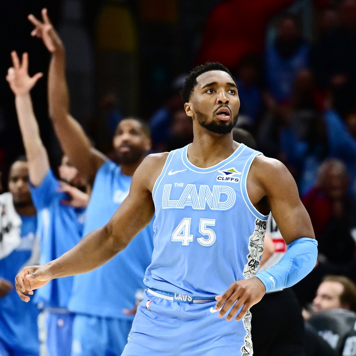 THE CAVS HAVE WON 13 STRAIGHT GAMES.

CLEVELAND CAN’T BE STOPPED.