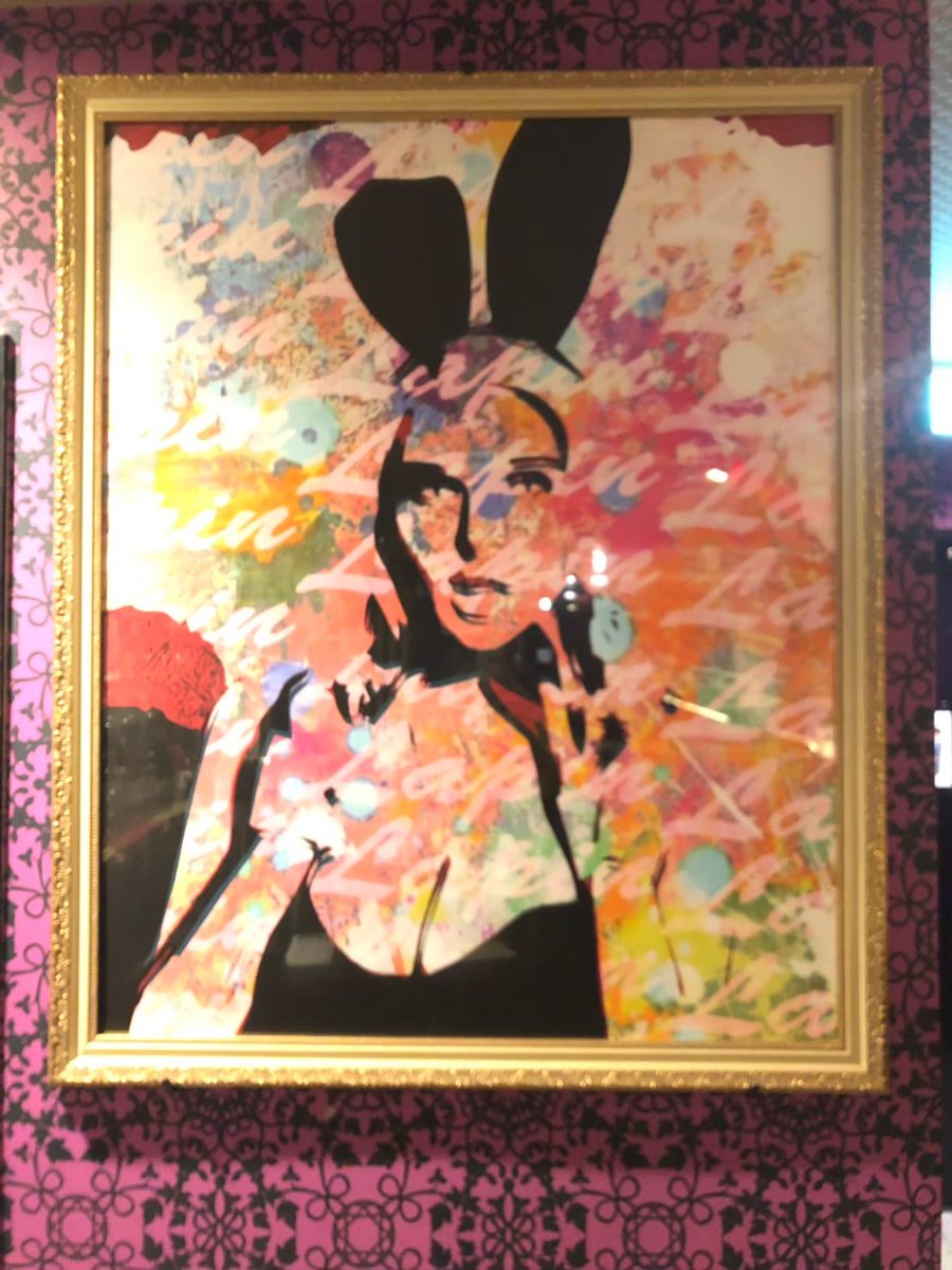 lapinumeda's tweet photo. ラパンの店内はこちら🐰🐰
梅田に来たら遊びに来てね https://t.co/yo9CsofkH3