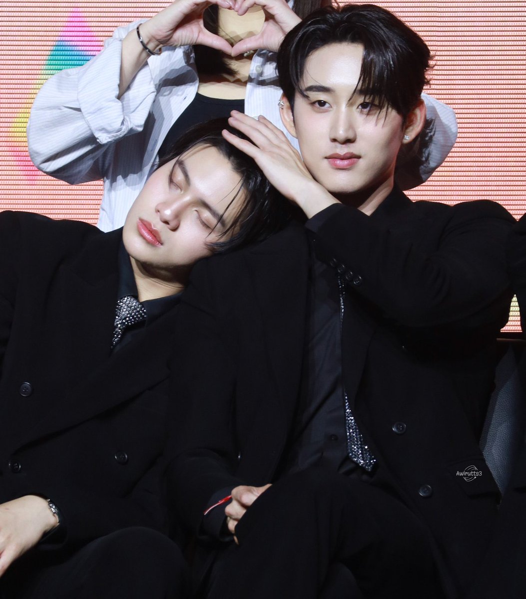 OUR LAST BEAT
#ThamePoSeriesFinalEP #WilliamEst

FIRST BEAT                                   LAST BEAT