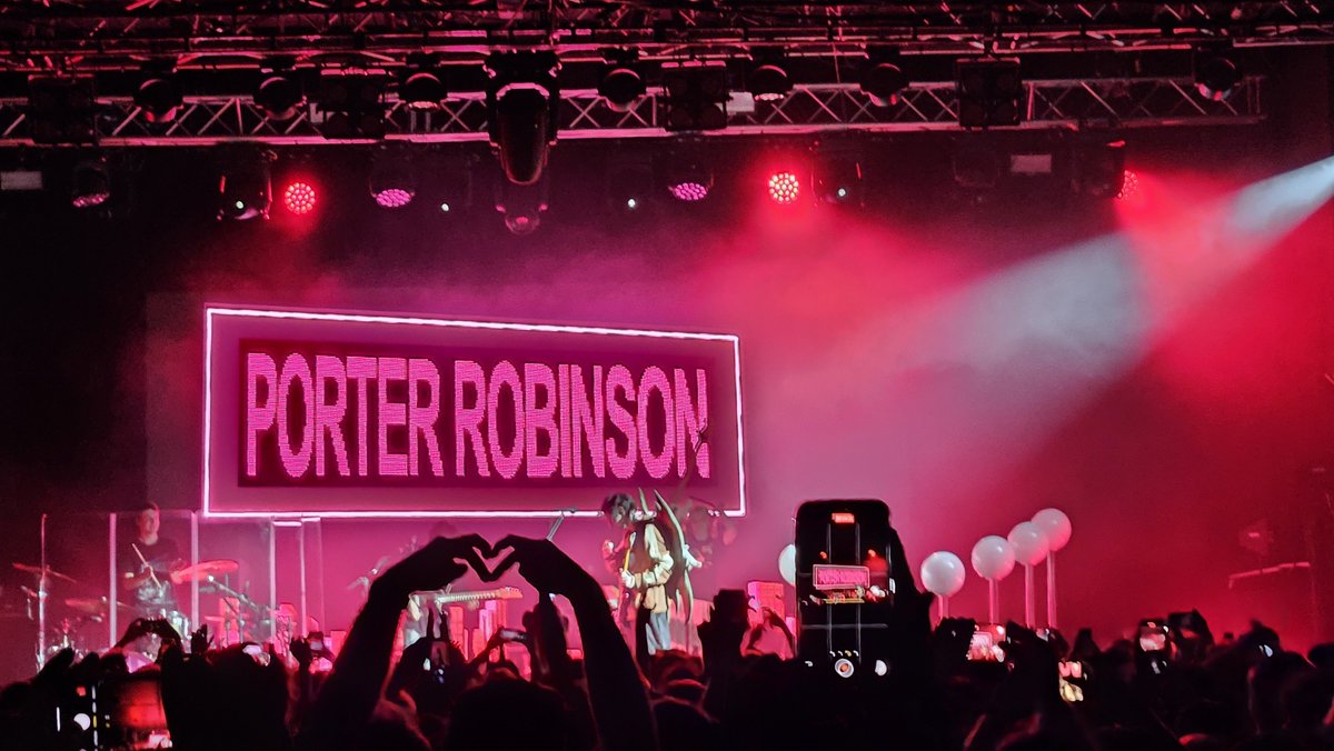 Jay 🖤🤍 tweet media