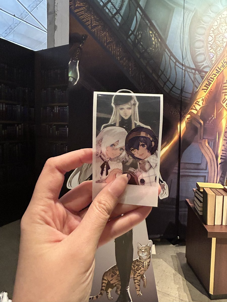 liricamore's tweet photo. Metaphor exhibition! https://t.co/MWCvyvhaOJ