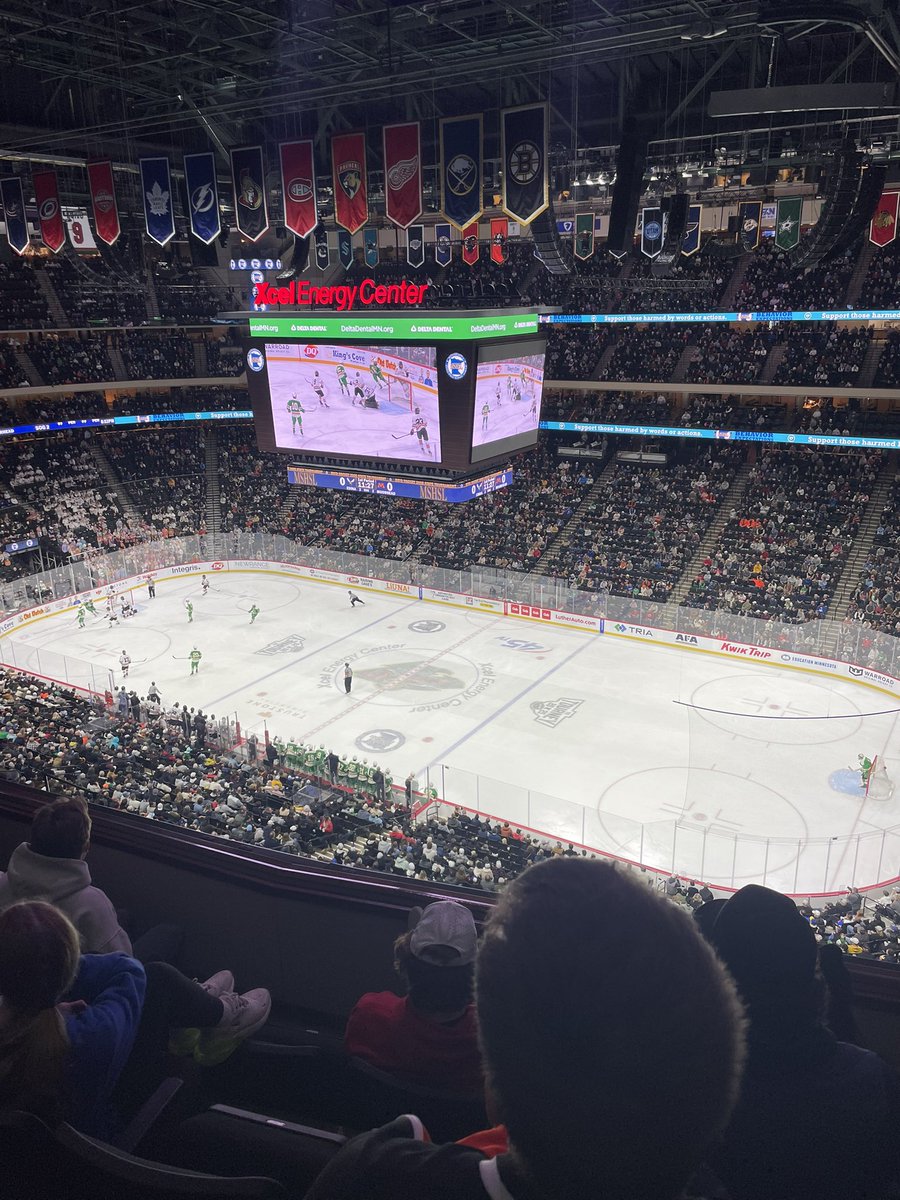 _LakersMafia_'s tweet photo. So glad Shakopee is at mariucci 🤣 #yallwillneverbe22priorlake #lickem https://t.co/UDM7blS0D4