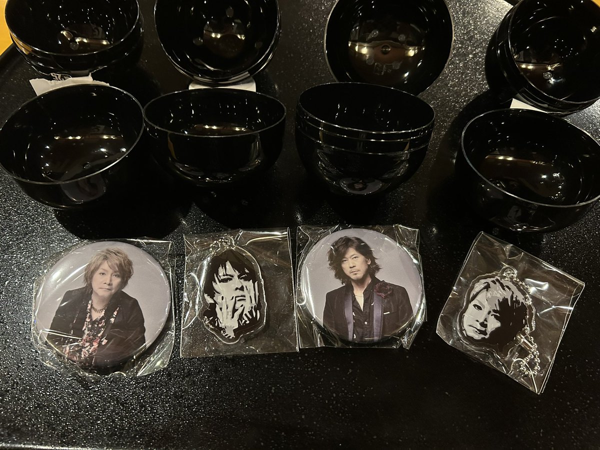 もこたんとバクチク展へ🌸
4個だけ買ってランチしながら
いざ！開封の儀✨️