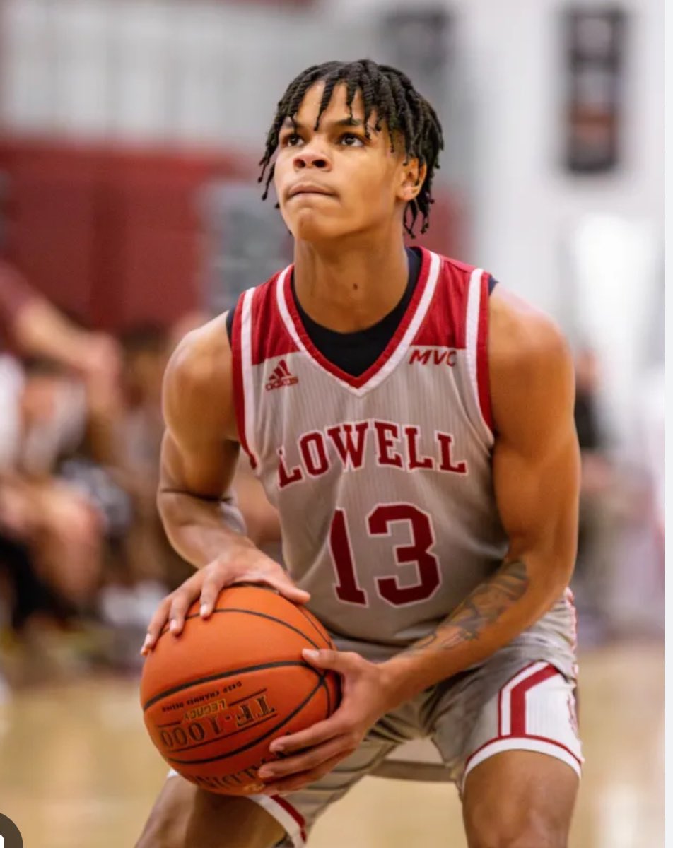 Watched Lowell’s Tzar Powell-Aparicio play his last HS game tonight. Never coached Tzar, but always been a big fan. He impressed again tonight showing off his full package: 1,000 pt scorer; elite passing; elite rebounding; determination to win. Bridgewater State got a special 1.