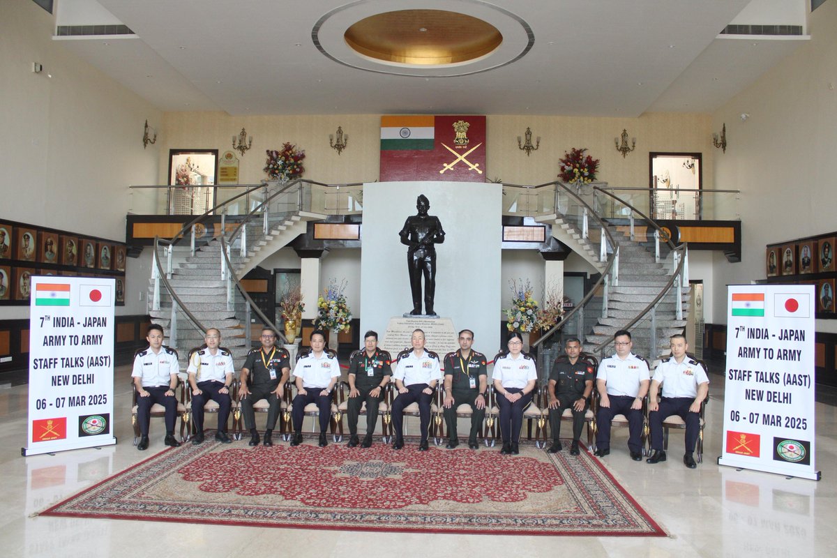 adgpi's tweet photo. #DefenceCoperation
#India and #Japan held the 7th Army-to-Army Staff Talks, #AAST in New Delhi from 06 to 07 March 2025. Focus areas of the talks included the annual Defence Cooperation Plan, Exercise #DHARMAGUARDIAN, military education, domain expert exchanges, exploring collaboration in niche technologies and operational training.
The Japanese delegation was also briefed on the #IndianArmy’s United Nations Peacekeeping Operations and the training being conducted by #CUNPK. They also had an insightful interaction with the Indian Army think tank #CLAWS on a host of geostrategic issues.
#IndiaJapanFriendship
@MEAIndia
@DefenceMinIndia
@SpokespersonMoD
@HQ_IDS_India
@IndianEmbTokyo
@ModJapan_en