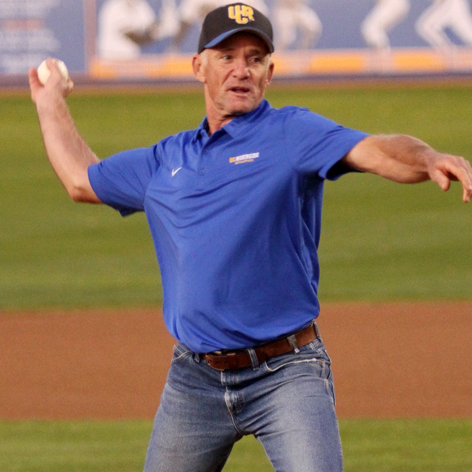 Tonight's ceremonial first pitch thrown out by UCR's very own Dan Brown, our dedicated turf specialist. Dan plays a vital role in maintaining the playing surface at The Plex. Dan has been an integral part of UCR since 2012. Thank you Dan! <a href="/UCR_Athletics/">Highlander Athletics</a> #GoHighlanders