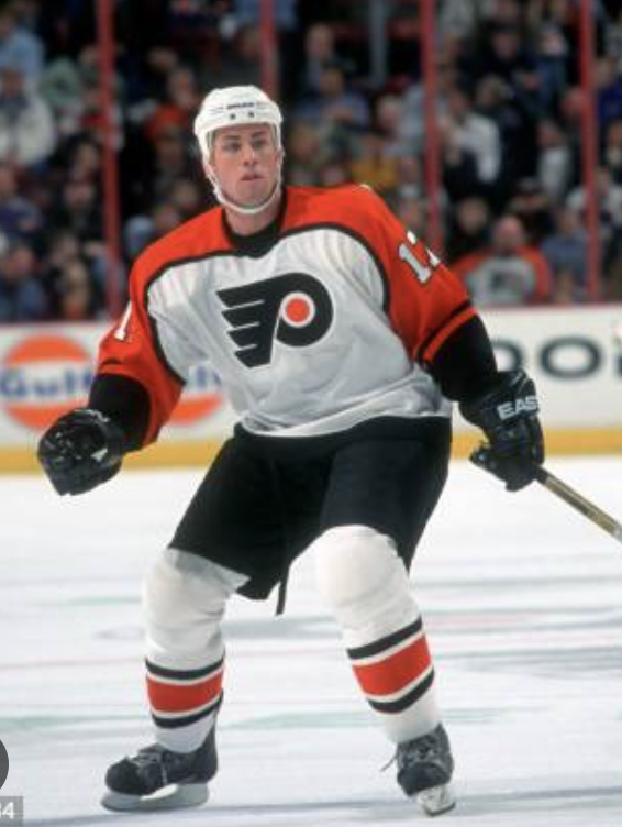 FKR102445's tweet photo. BILLY TIBBETS WAS A PHILADELPHIA FLYER!!!??

#Destiny
#OrangeAndBlack
#FreeBillyInTheTrap

@OliviaLambo_ https://t.co/6fXyTPIK4a