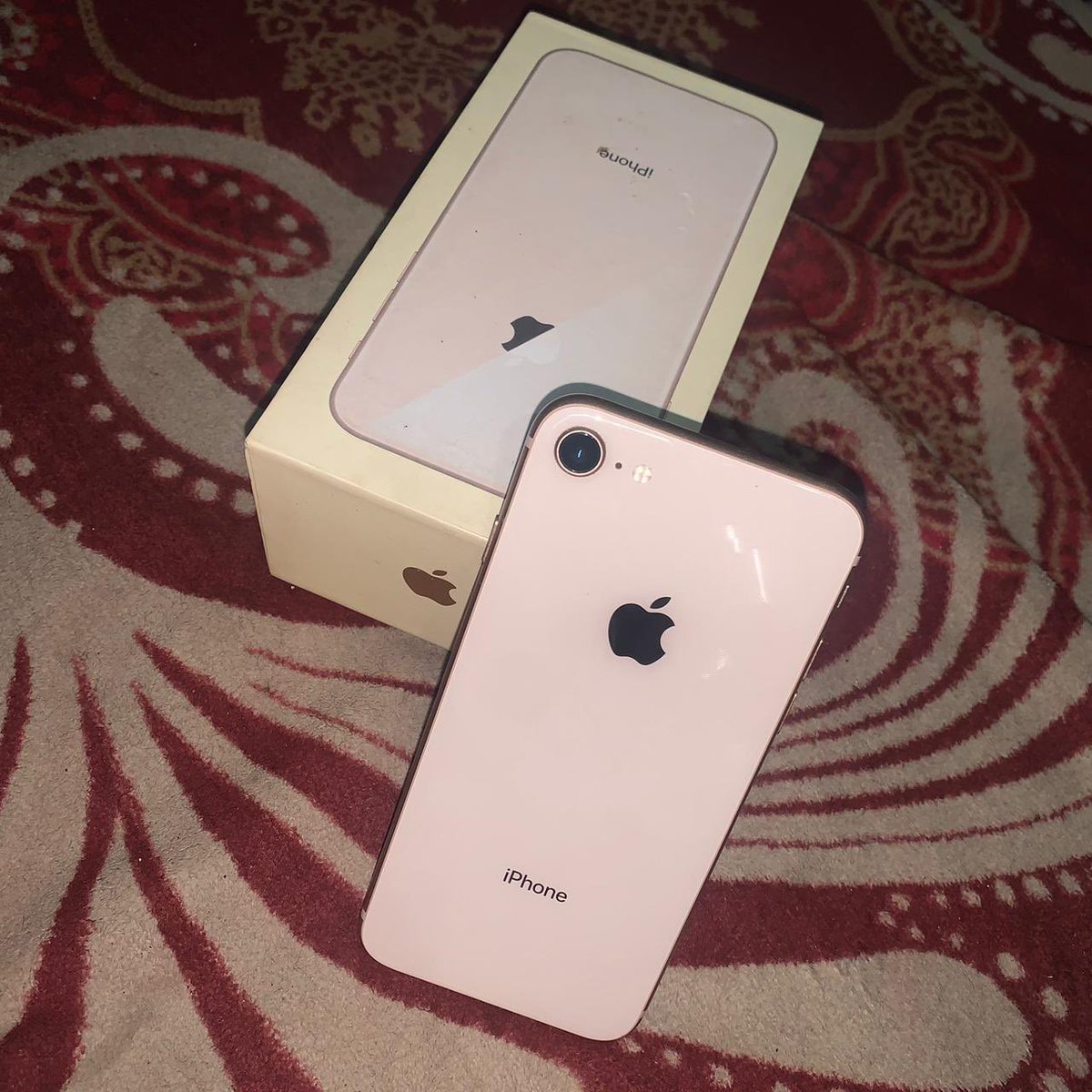 besriacc_'s tweet photo. WTS‼️
iPhone 8 64gb 
BH 100%
Kondisi mulus 
No Minus
Warna Rose Gold
Pemakaian pribadi 
FP dll aktif
1.5 (nego tipiss)
📍Sby barat
Tanya tanya/Minat DM https://t.co/eAflz78Afp