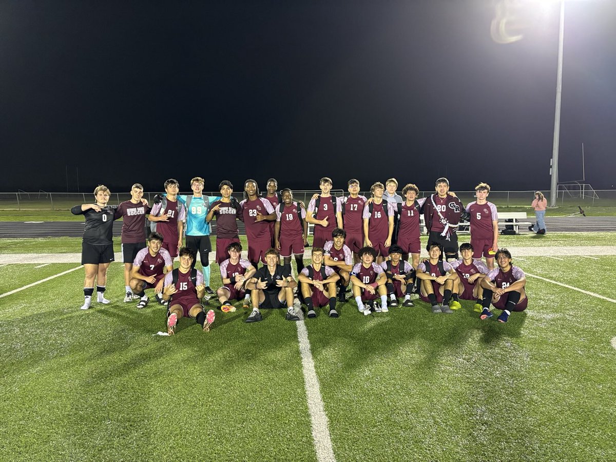 Varsity did the shirt proud tonight drawing 2-2 with Hastings. Ian Grisbee and Isaac Santos scored for the Horns. #WeAreGR