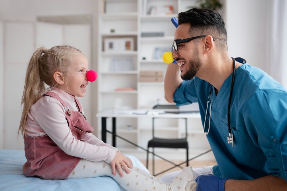 "All children, including those in hospital, have a right to play and to express themselves in matters affecting their lives."

Here is an excellent article on the importance and incredible value of play in hospitals: buff.ly/LvlGEar 

#Playmatters