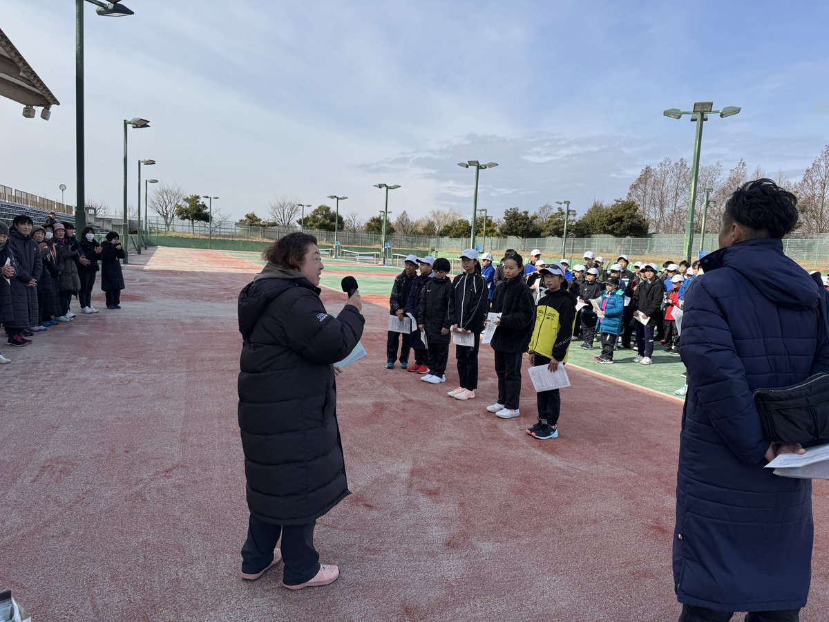 NiigataPreJR's tweet photo. 今日から2025年度シーズンインです。昨年度小学生団体戦の表彰式もやりました！
#新潟県テニス協会 https://t.co/z9YuEHAj22