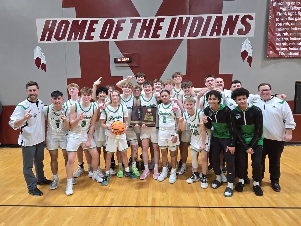 Rock Falls won the Sectional Championship in a hard fought battle over Princeton in Marengo 49-43. Onto the Elite 8 in Sterling on Monday.