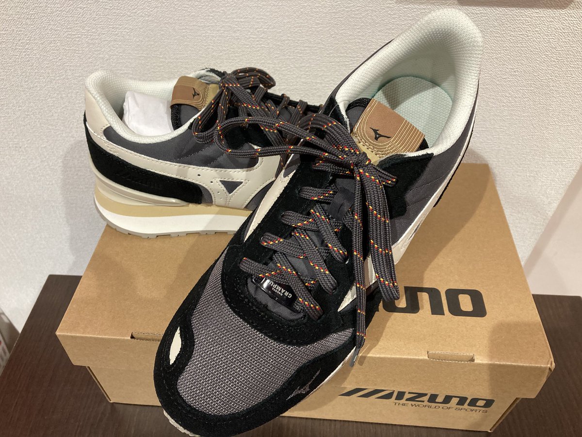 クラブグランパス 情報 ／ 🆕 マッチデーキーホルダー AWAY vs