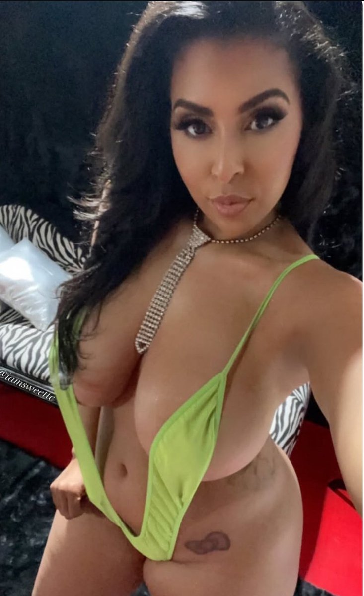 Únete a mi canal de telegram 😁🥰 
t.me/onlyfans_wife