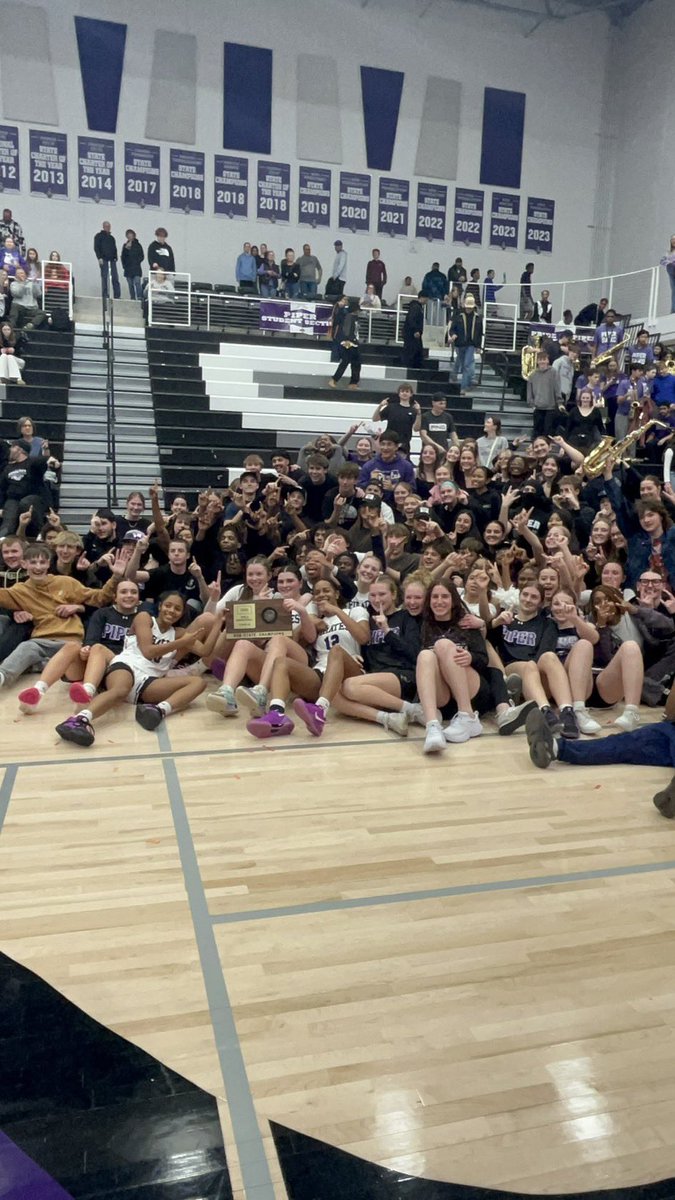 Lady Pirates defeated Shawnee Heights, 60 to 46, to advance to the 5A state tournament.  It is our 9th state tournament bid, but our 1st time in 5A. 
Scoring:
F. McCallop: 24
G. McCallop: 22
Roth: 7