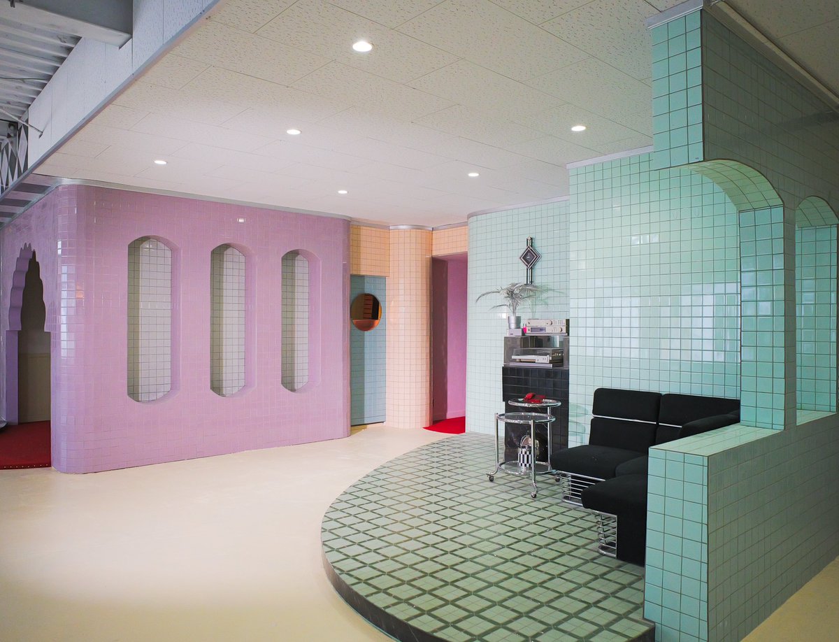 Vinyl House tweet media