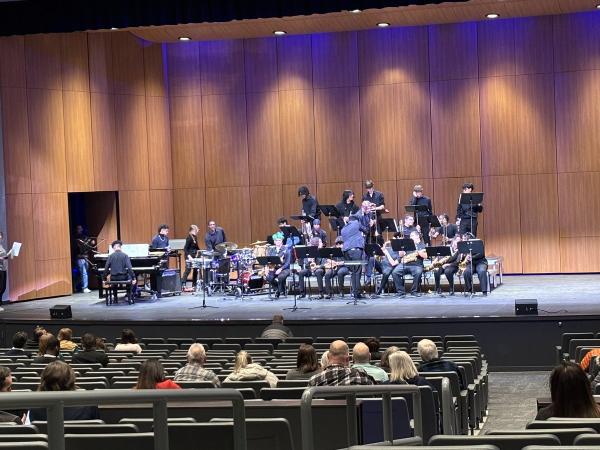 LCHS_Bands's tweet image. Gold with Distinction for Jazz 1 at ISSMA Jazz Organizational!