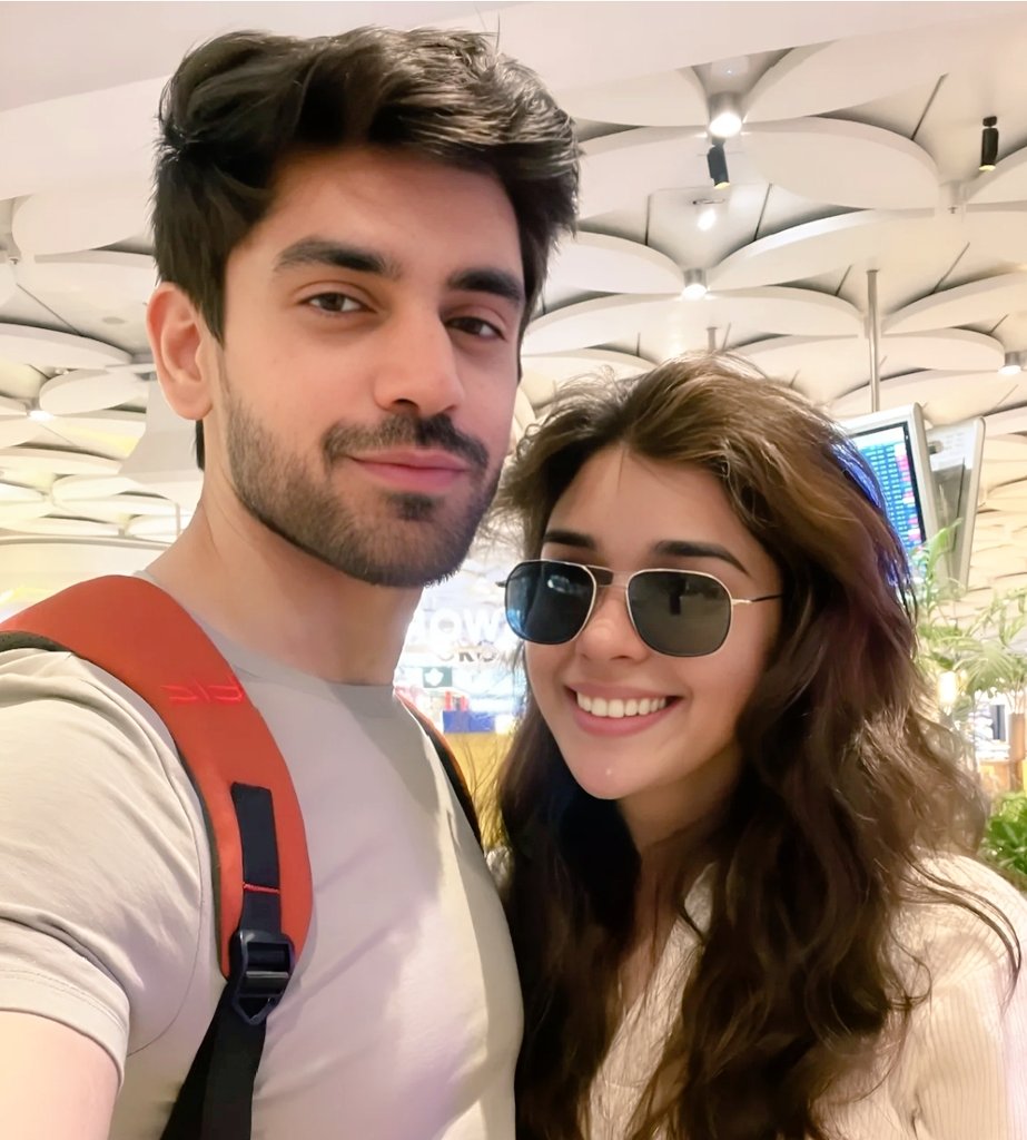 hardikJitendra1's tweet photo. Your on-screen presence is electrifying
When I say NOTHING could’ve prepared me for this
#Avinashians
#AvinashMishra
#avish
#EishaSingh𓃵 https://t.co/C1AWdGQcf9