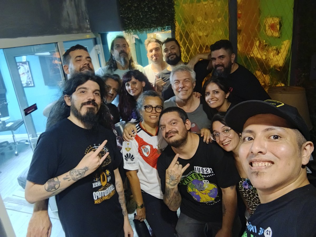 SEÑORES SOY DINAMERO DESDE LA CUNA!!! QUE EN EL CULO PEGAN LOS HUEVOS NO TENGO DUUUDAAAS!!

#EsquizoBlackEdition 
<a href="/rock_pix/">El Gallo 🇦🇷⭐️⭐️⭐️</a> <a href="/Cirujanoderadio/">Agustín ''Chicharras'' Leira</a> <a href="/vanessaburgos20/">vanessa</a> <a href="/Natyrock86/">NatyDickinson</a> <a href="/bbsanzo/">bbsanzo</a> <a href="/SpadoniCristian/">Cristian Spadoni</a> <a href="/MagaRamones/">Maga</a> <a href="/Arielmillo77/">Ariel Arias</a>