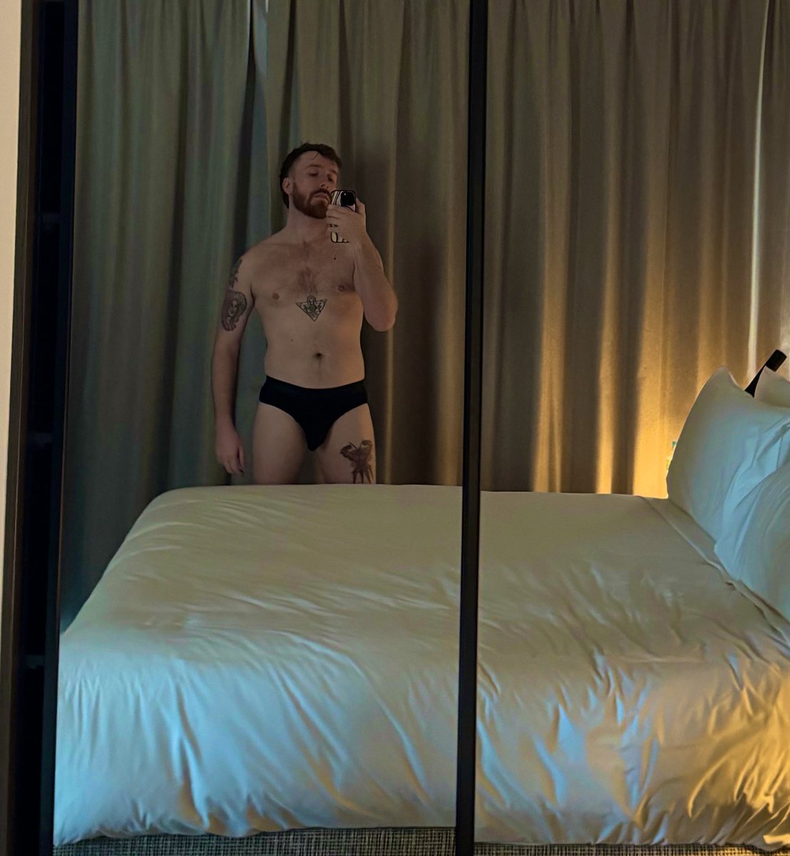 I feel like fucking and filming it 🎥