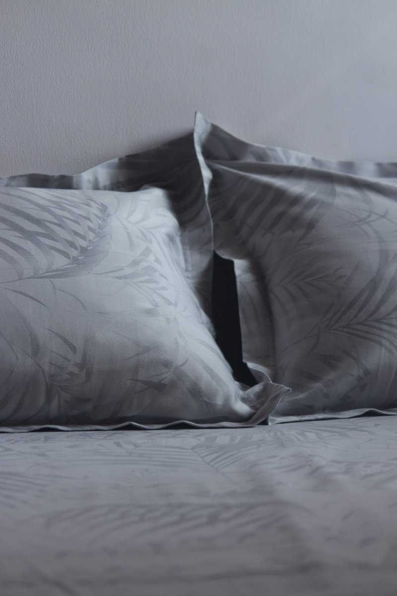 TheYellowYarn's tweet photo. Ultra soft sheets for ultra sweet dreams 
Shop now at https://t.co/oiEv1IiKGn

#bedcover #bedsheets #bedsheet #bedroomdecor #bedroominspo #bedroom #bedtime #bedcoverset #bed #premiumbedding #sleepwell #luxuryhomes #luxuryhome #luxuryhomedecor #LuxuryLiving #bed #bedroom #bedsheet https://t.co/enB9rhQSa7