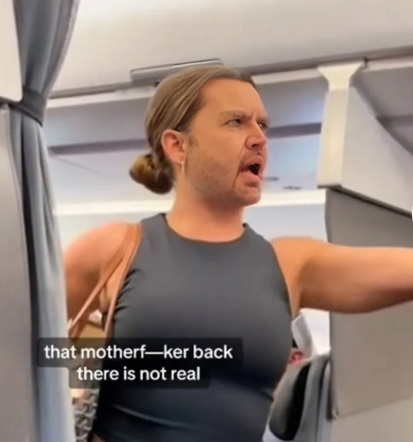 yalligatorgar's tweet image. True 😤