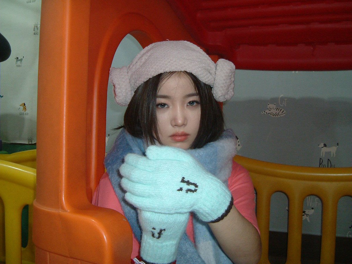 [250306] 🦒 b.stage update 
— #DoEun #도은 #SUNHYE