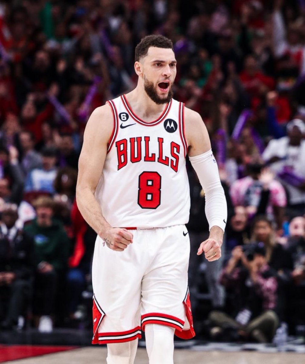 LavineMuse08's tweet photo. WE WON THE FOX TRADE 🗣️🗣️🗣️‼️‼️‼️ https://t.co/kXVWHynLBT