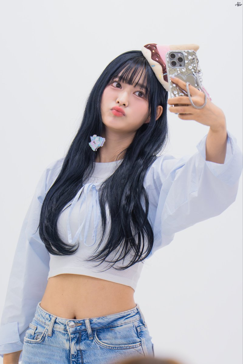 sangmi18's tweet photo. 240927 팬사인회

#cignature #시그니처 #세미 #SEMI #셈냥아_놀아줄게 https://t.co/6K0ldXeAtu