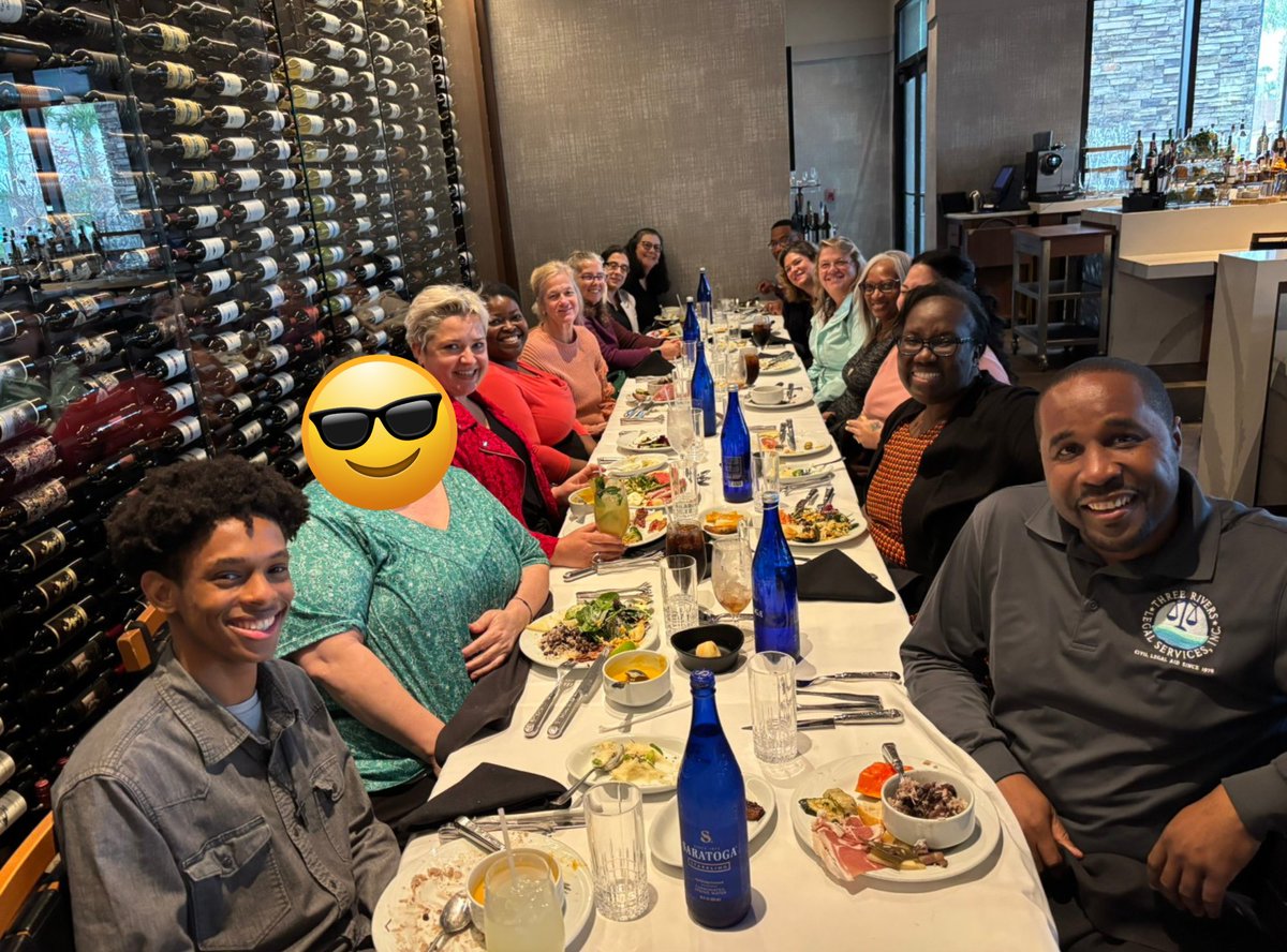 Happy Staff Appreciation Day!🎉Here's a glimpse of our amazing team at Jax office enjoying a well-deserved staff appreciation luncheon. Thank you to all our offices and everything you all do!

#StaffAppreciation #StaffAppreciationDay