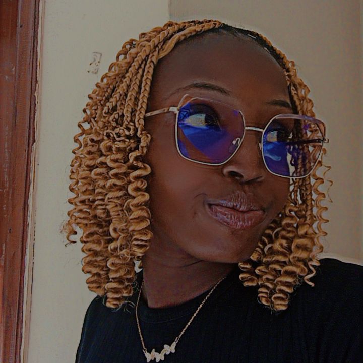 CeeCeeEmpire's tweet photo. #NewProfilePic https://t.co/keMa8vmD6G