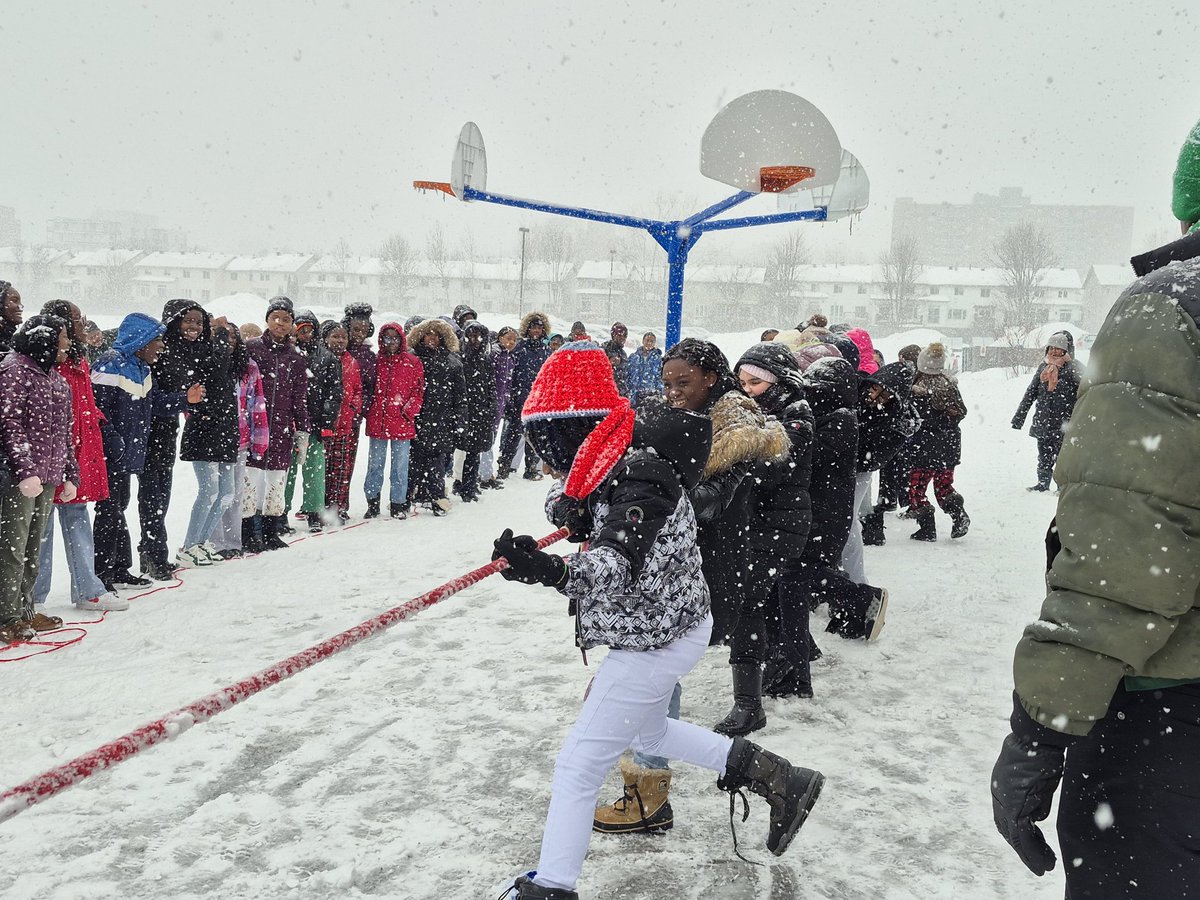 Tout un carnaval d'hiver "SAM'Emballe" rempli d'activités et de plaisir ⛄ Bravo à nos Lasers pour leur participation tout au long de la semaine et un grand merci au comité organisateur 💚💙💛❤
